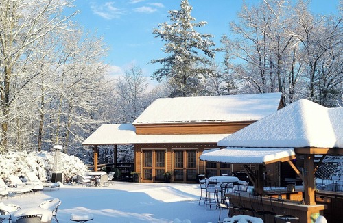 Hurley Cottage | Pool is open & heated! Country lux w/Priv hot tub! Explore the Carskills!