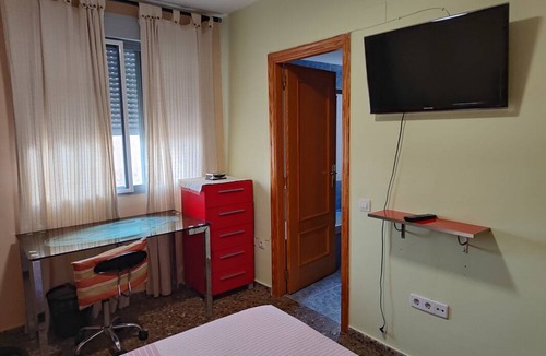 Castello de la Plana Resort | Private room ∙ 1 guest