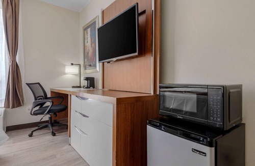 New Hartford Hotel | Quality Inn & Suites New Hartford - Utica