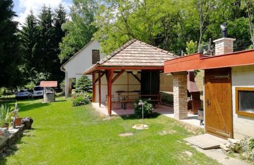 Bakonynana Apartment | Római Fürdő Apartmanház