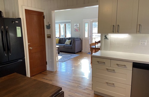 Mattituck House | Relaxing Home w/pool and steps away from beach