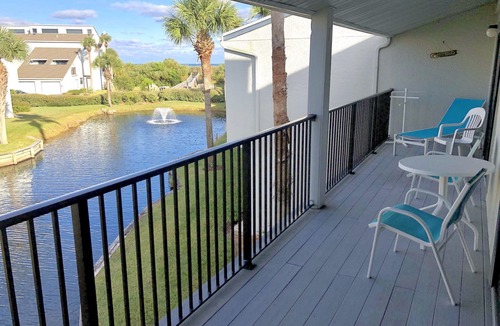 St. Augustine Beach Condo | Relaxing Ocean View Getaway: Sea Winds Beach Condo.