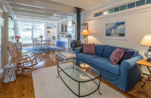 Orleans House | Rock Harbor Retreat: Reserve for Summer 2026! Beautifully decorated & landscaped