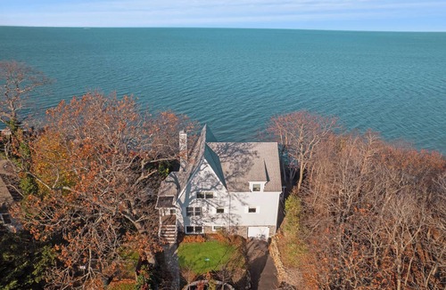 Wading River House | Scenic Gem: Waterfront View, Beach Access