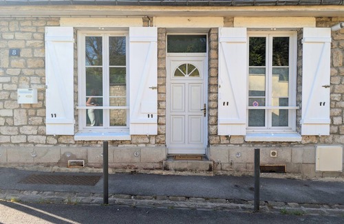 Chantilly Apartment | Serenity Family House - Your haven of peace for family and friends in Chantilly
