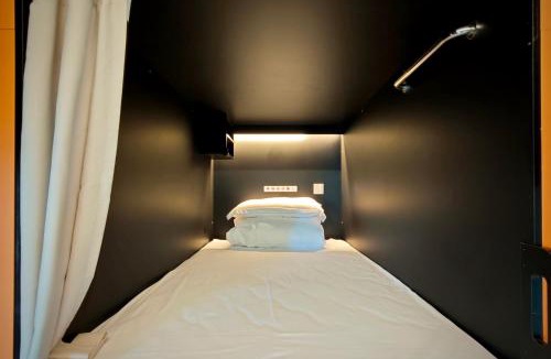Xing Ning Hostel | Side rainbow hostel赛德彩虹青旅太阳广场A座806
