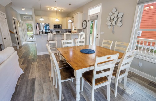 Michigan City House | Sleeps 8 with 4 bedrooms, large space for gathering