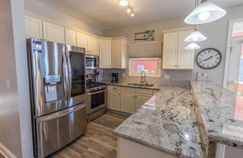 Michigan City House | Sleeps 8 with 4 bedrooms, large space for gathering
