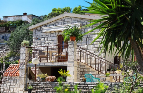 Stomorska House | Small stone house in a quiet place island Solta