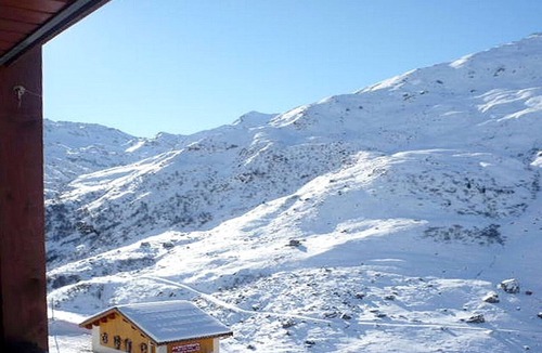 Les Bruyeres Apartment | Spacious apartment, ski-in/ski-out, balcony, 3 rooms, Les Menuires