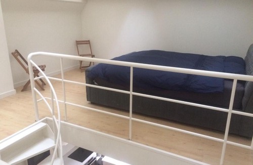 Red Light District Apartment | Spacious Apartment with Canal View