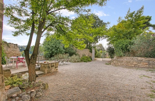 Saint-Pons-de-Mauchiens House | STONE HOUSE: CHARM AND AUTHENTICITY BETWEEN VINEYARD AND GARRIGUE