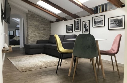 Old Town Apartment | Strudel home, under-roof apartment in the heart of the old town