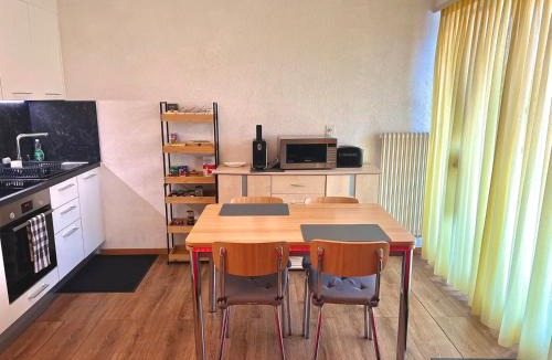 Monthey Apartment | Studio Anémones, meublé, équipé, Monthey