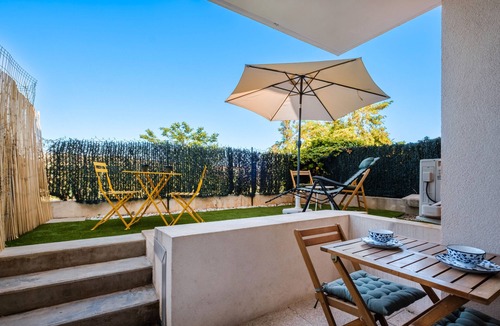 Saint-Laurent-du-Var Apartment | Studio Apartment 'Résidence Les Bastides' with Mountain View, Shared Pool and Air Conditioning