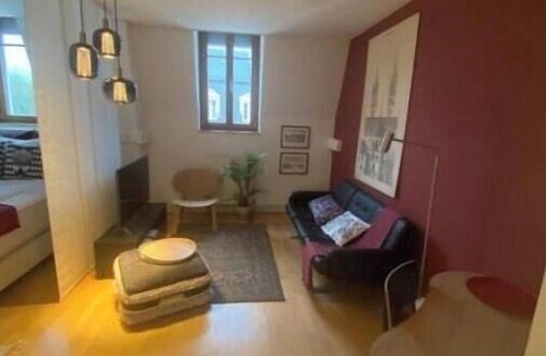Breite Apartment | Studio Apartment – Modern Living with the Charm of an Old Building in Basel’s Breitequartier