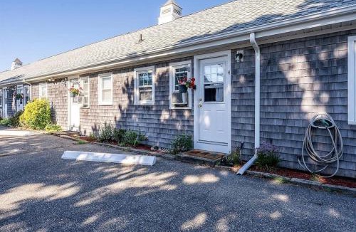 Dennis Port House | Studio steps to a private beach! Ocean views from backyard! 2 Paddle Boards!
