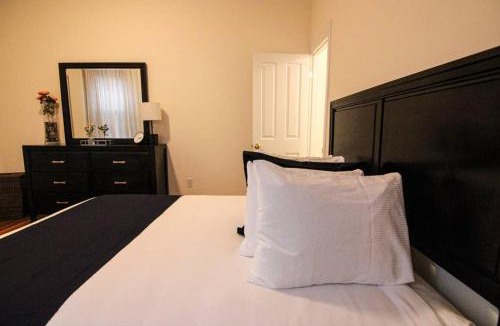 Medford Apartment | Stylish 1BR in Malden #3