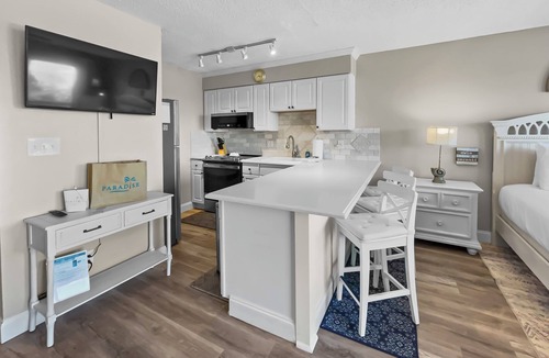 Seagrove Beach Condo | "SummerSalt" | Ocean Views | Heated Community Pool | Dog Friendly
