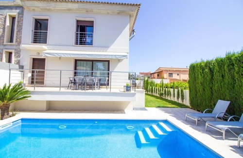 Son Moll House | Sunny villa with pool, WIFI and A/C