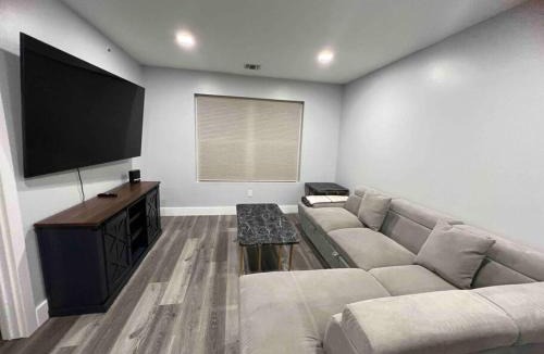 Paterson Apartment | The Homey Suite - 1BR with Luxe Amenities