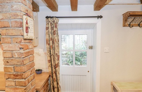 Sligo Cottage | THE OLD BYRE, family friendly in Sligo Town, County Sligo