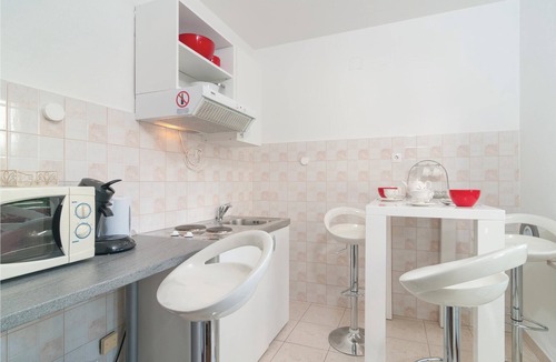 Kamen Apartment | These simply and nicely furnished apartments are located on the outskirts of Split.