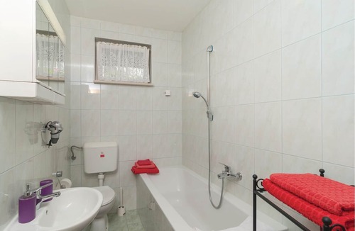 Kamen Apartment | These simply and nicely furnished apartments are located on the outskirts of Split.