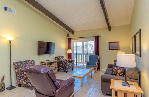 South Padre Island Apartment | Tiki 246