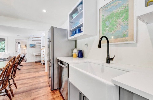Barnstable House | Time and Tide Cottage - A Barnstable Village Retreat RPAM020