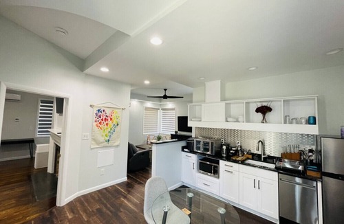 Charlottesville Condo | Unit 2 Expansive Luxury Suite for up to 4 Persons