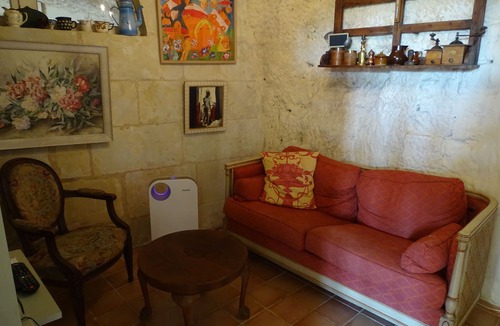 Troo Bed & Breakfast | Unusual stay in a troglodite gîte