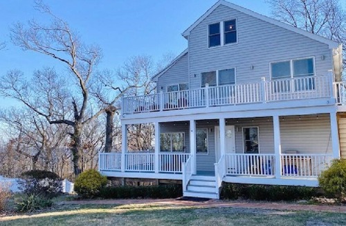 Miller Place House | Vacation home with private beach access