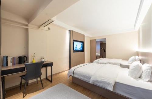 Long Hua Hotel | Veroia Hotel 维罗亚酒店