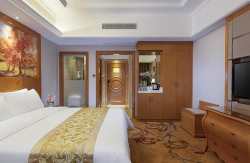 Yu Hua Hotel | Vienna International Hotel Changsha Shumuling Subway Station