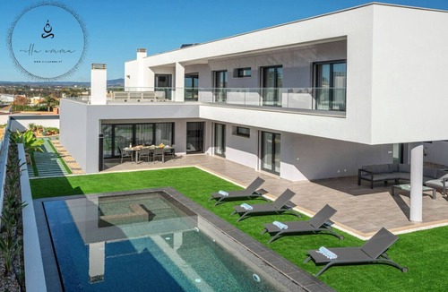 Montes de Alvor Villa | Villa Emma - Luxury 5 bedroom villa in Alvor with private Pool and Jacuzzi