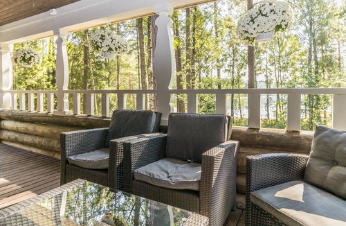 Itainen District House | Villa Kallahti Beach View Helsinki by Interhome