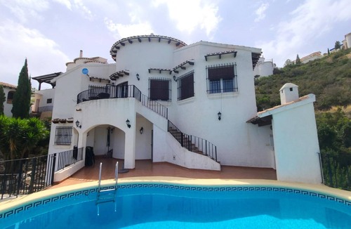 Monte Pego Ski Chalet | Villa LOS TULIPANES in Monte Pego
