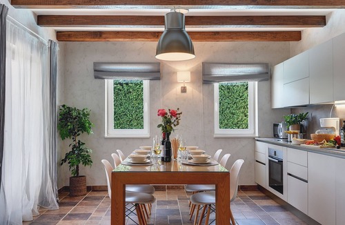 Stokovci Villa | Villa Rahela with heated pool (Istria - Svetvinčenat)