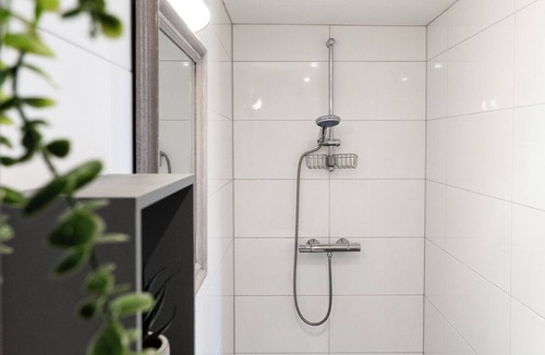 Zoutelande Apartment | Wake up near the beach in a cozy room with boxspring beds, space for your child, and a free coffee!