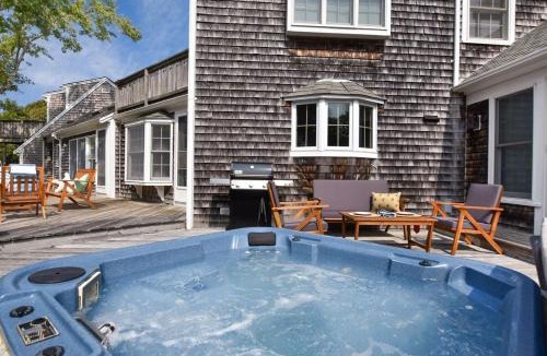 North Eastham House | Walk to Water Hot Tub & Game Room