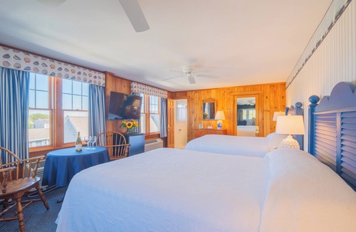 Harwich Port Bed & Breakfast | Winstead Beach Resort
