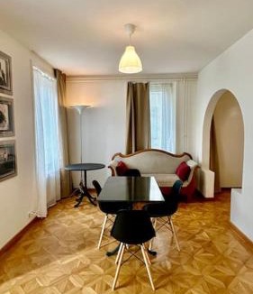 Seebach Apartment | Wunderschöne Gartenwohnung in Zürich