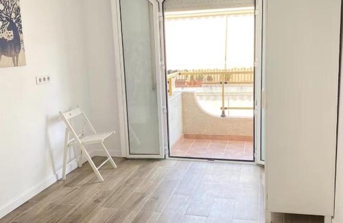El Port House | Zhenyu Apartments