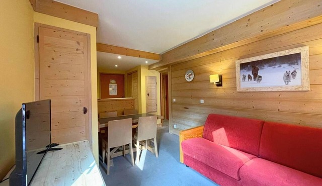 300m from shops, 1st floor, view mountain, tv, 34m², Les Menuires