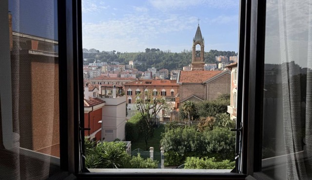 A47 – Ancona, four-room apartment in the city center