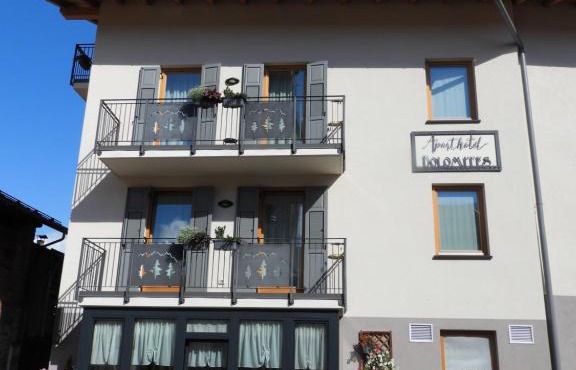 Aparthotel Dolomites Living&Relax