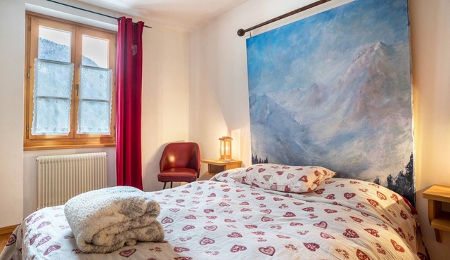 Apartment 'Appartamento Cocodi' with Mountain View, Shared Garden and Balcony