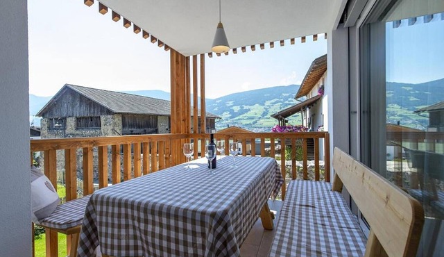 Apartment "Gass A" with Mountain View, Private Terrace & Wi-Fi