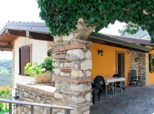 Apartment La Tartufaia-1 by Interhome